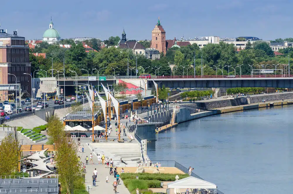 Bulwary Wiślane Warszawa - promenada