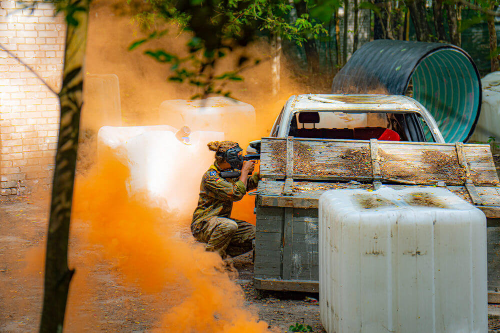 Zimowy paintball w Warszawie – Dlaczego ta pora roku zmienia wszystko Zimowy paintball w Warszawie